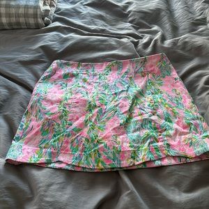 EUC Lilly Pulitzer skort.